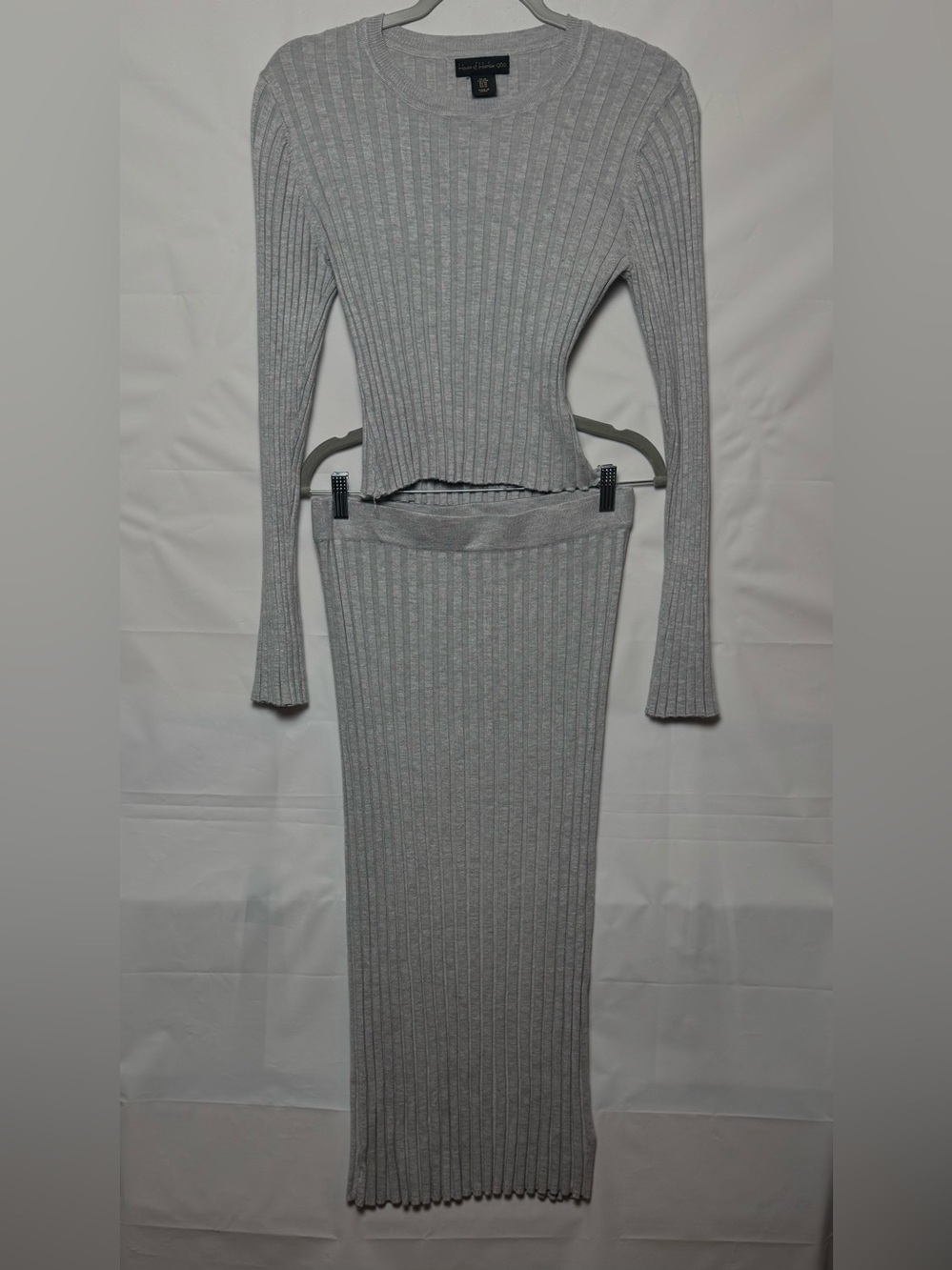 House of Harlow 1960 Gray Ribbed Women’s Knit Set, Sz M. NWOT
